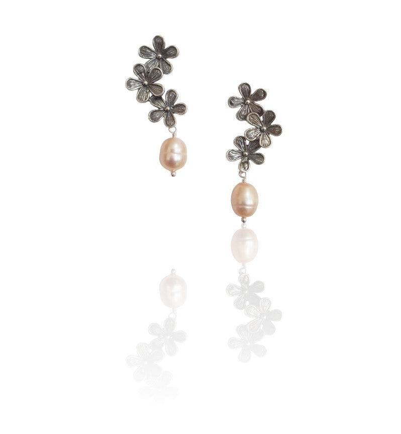 Aretes Tres Flores