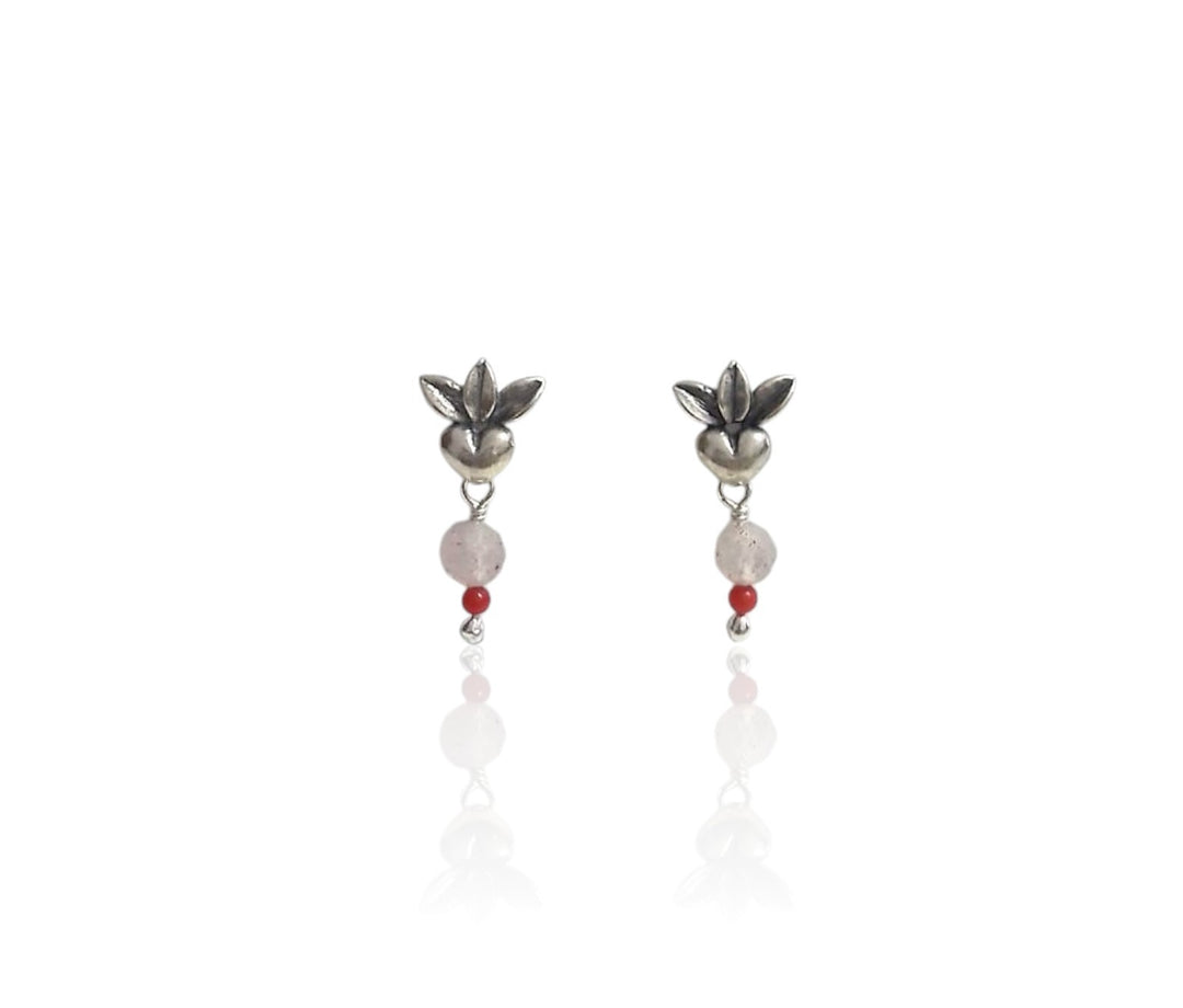 Aretes corazón mini hojas